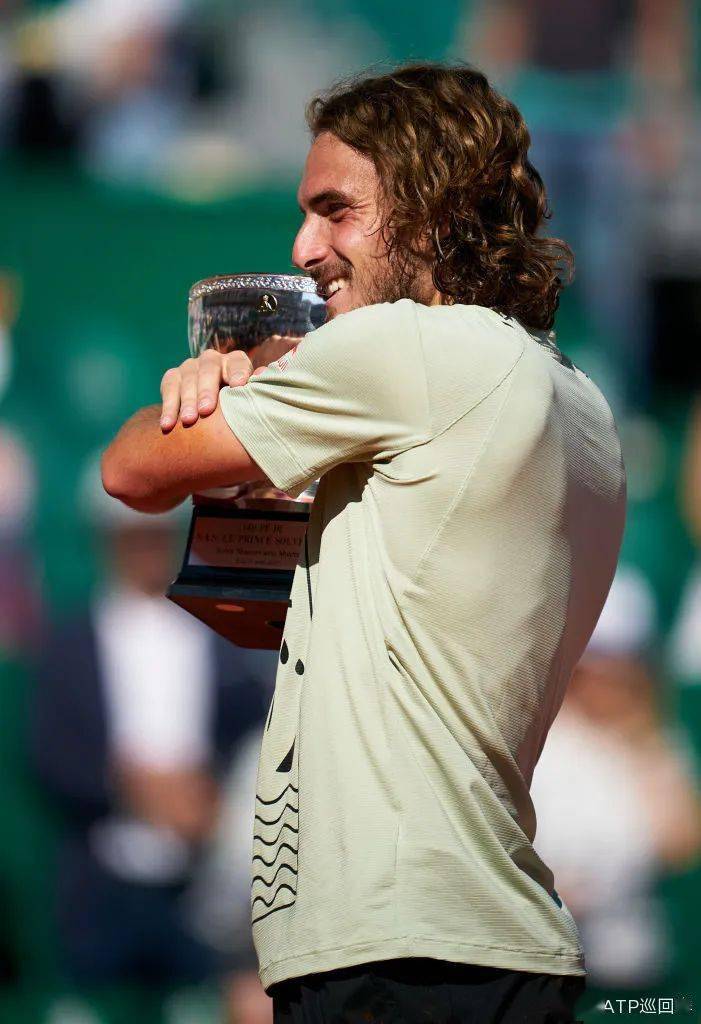 爱游戏体育-ATP总决赛险胜戴维斯杯,西西帕斯惊艳四座