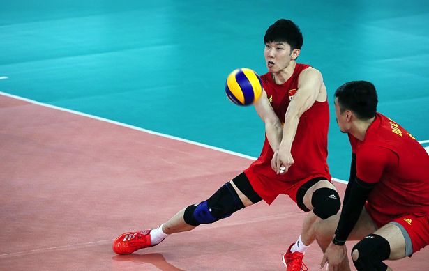 爱游戏娱乐-中国队逆转泰国队,辛杜高光表现