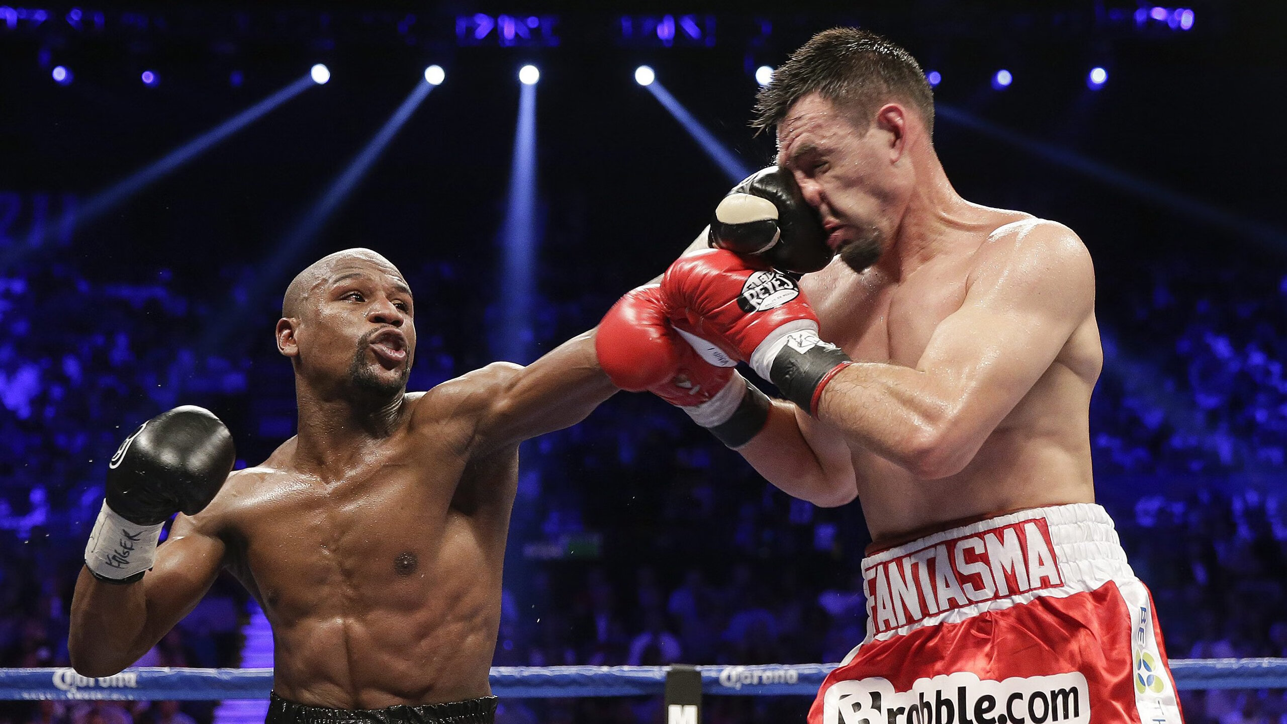 ayx世界杯2026-湖人狂胜掘金,字母哥在西甲国家德比接管比赛,跨领域巨星的统治力启示